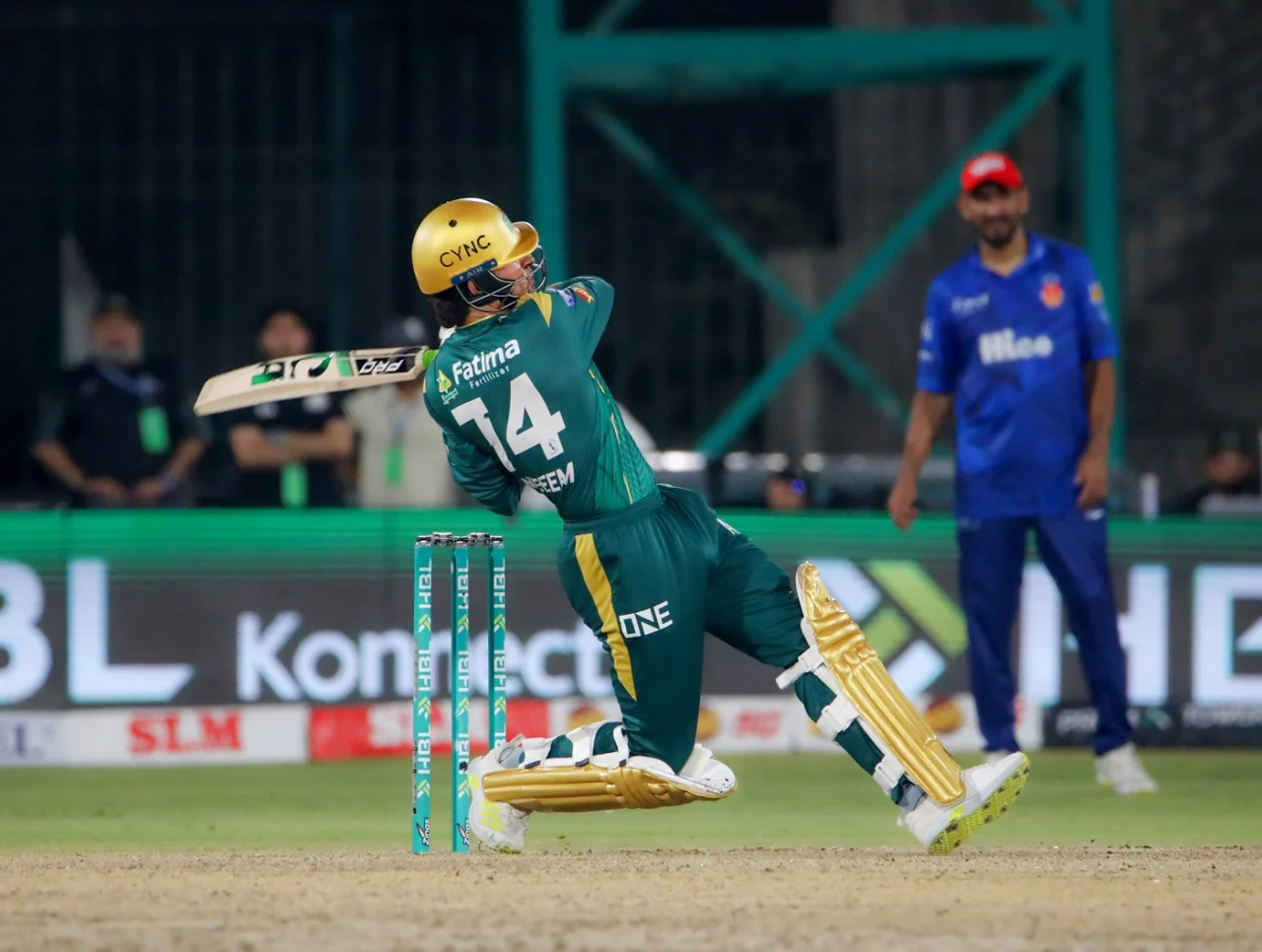 Islamabad United Leap Into Qualifier Spot With Clinical Run Chase