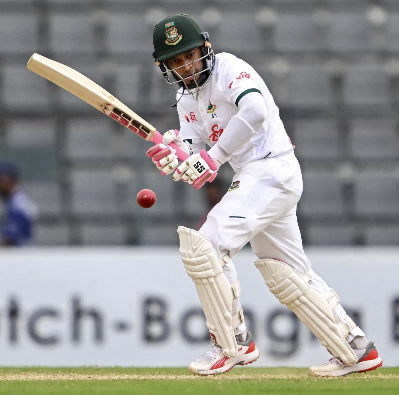 Mushfiqur Masterclass Puts Bangladesh in Command Against Pakistan