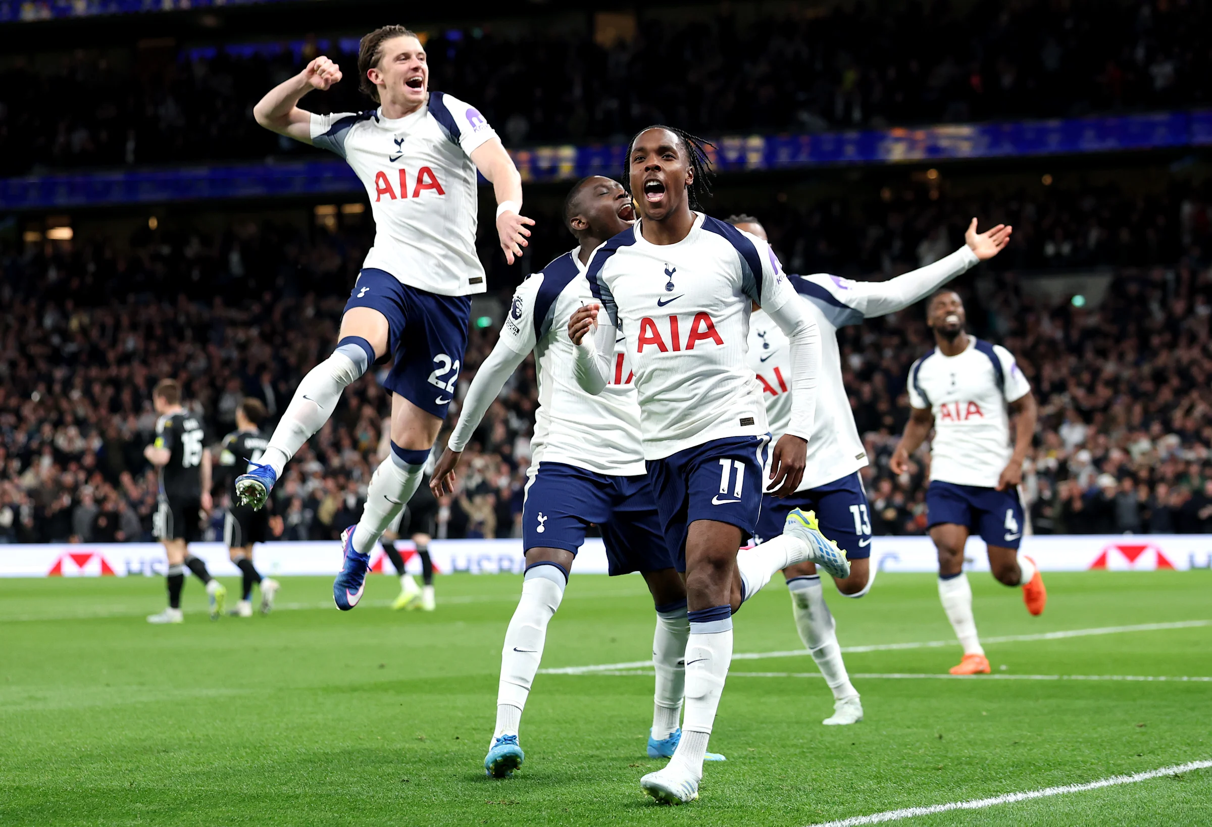 Spurs Waste Chances in Costly Draw Against Leeds United