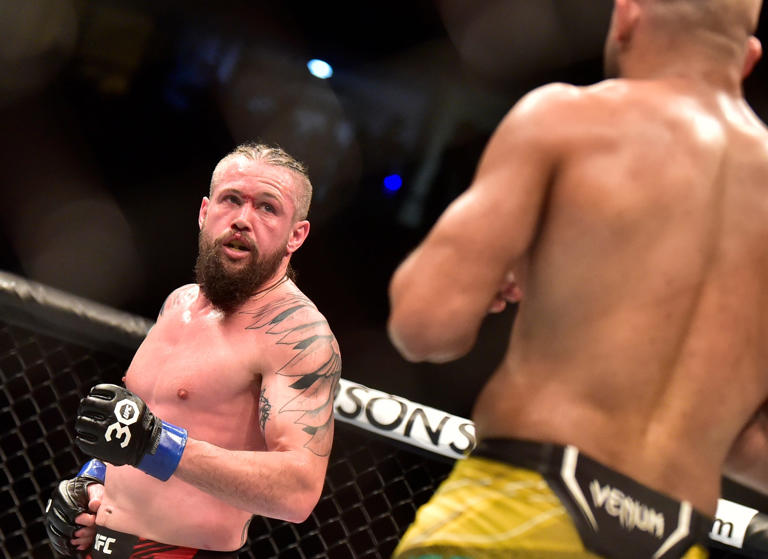 UFC Vegas 117 Suffers Card Shake Up After Dalby Injury