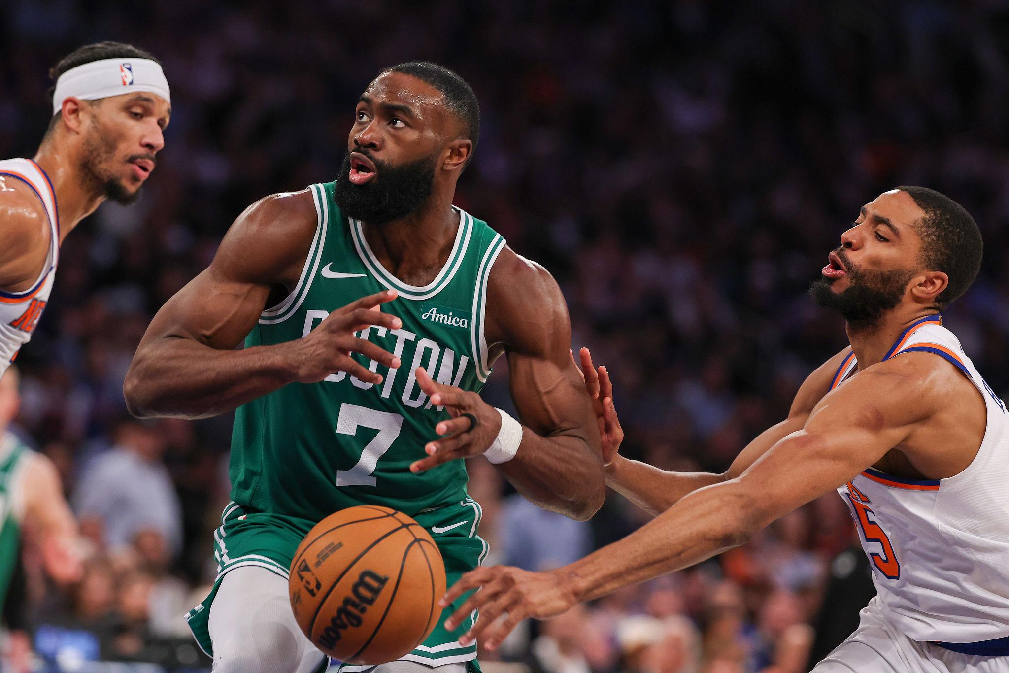 Knicks Edge Celtics in Instant Playoff Classic