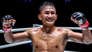 Kongsuk Dominates With Devastating Finish as Mongkoldetlek Marks Triumphant Return at ONE Friday Fights 156