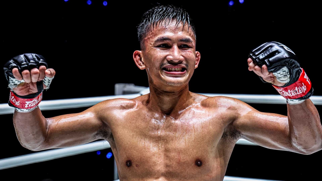 Kongsuk Dominates With Devastating Finish as Mongkoldetlek Marks Triumphant Return at ONE Friday Fights 156