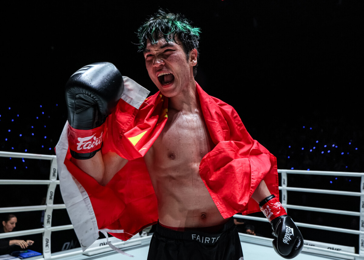 The Inner Circle Delivers Thrills At Lumpinee Stadium