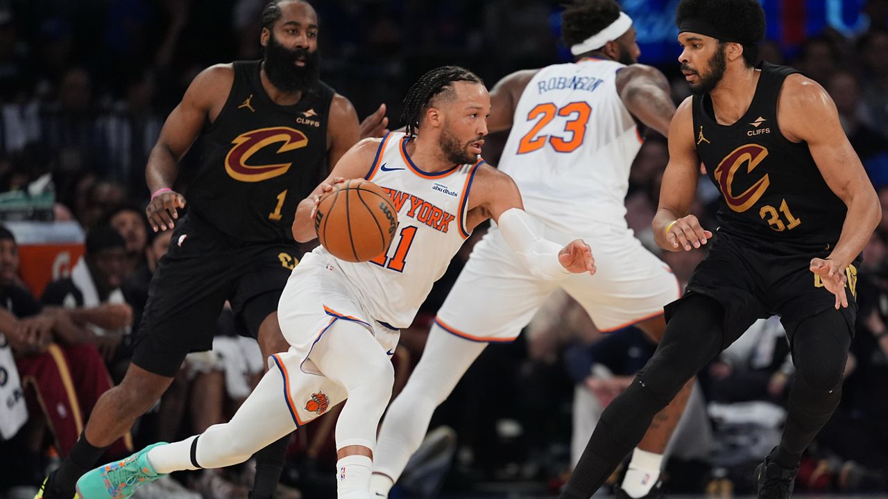 Knicks Draw First Blood Against Cavaliers