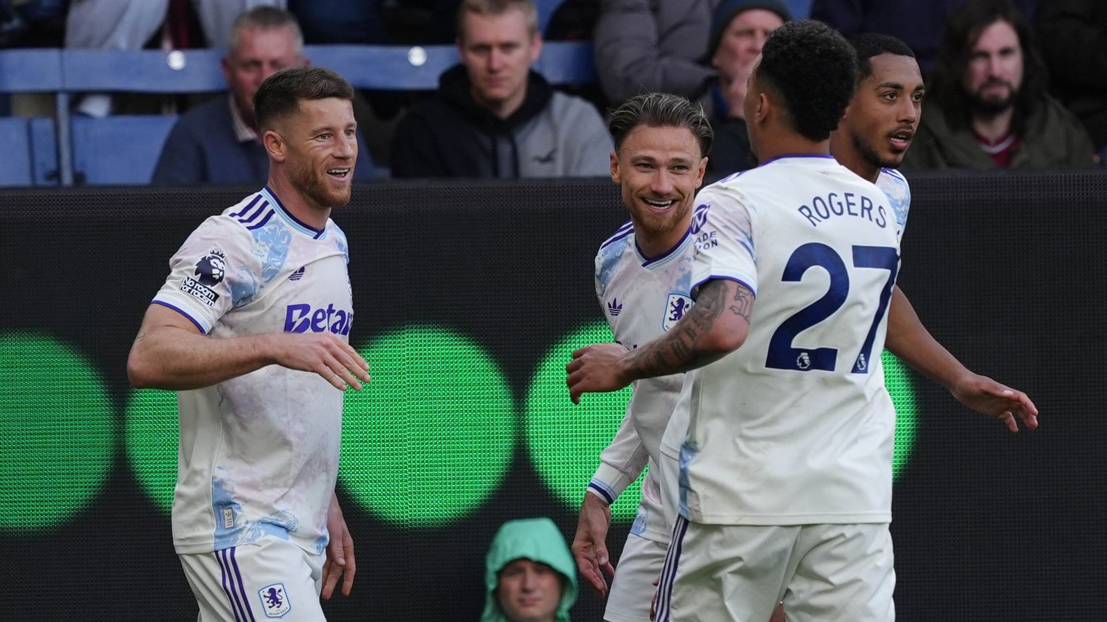 Aston Villa Stumble at Turf Moor as Burnley Snatch Valuable Draw