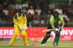Australia Level Series After Clinical Win in Lahore