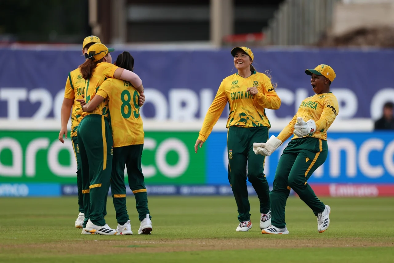South Africa Survive Pakistan Scare Despite Fatima Sana Masterclass