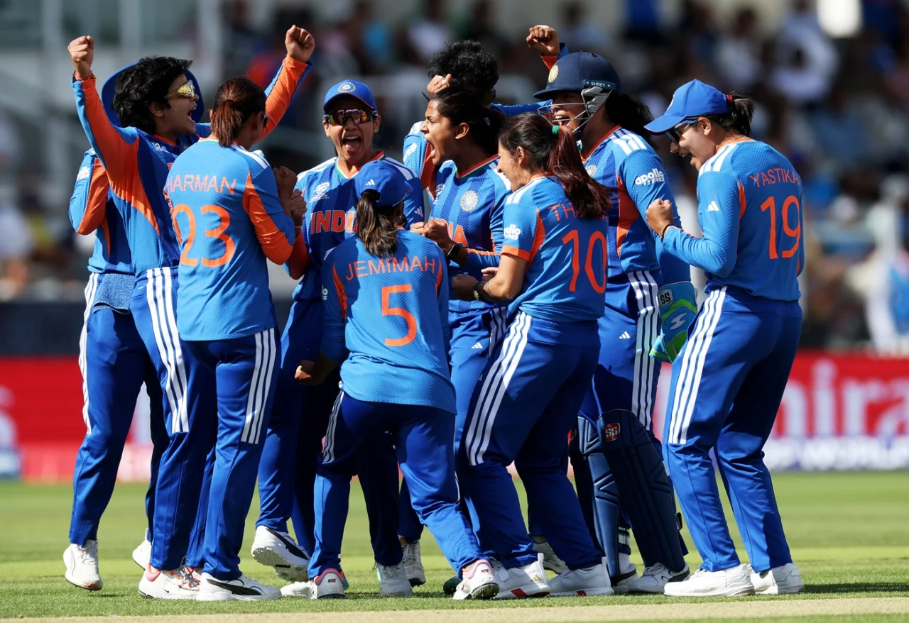 Harmanpreet Fireworks Not Enough as Australia Seal Semi-final Spot