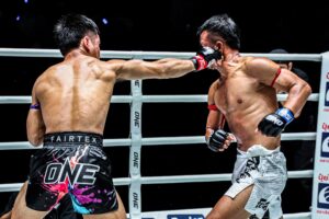 Yodlekpet Extends Winning Run as Gonzalez Stuns Crowd with Lightning Finish