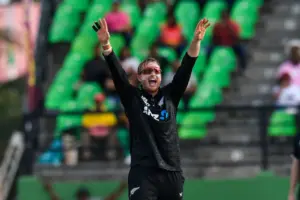Five Star Lennox Inspires New Zealand to Series Levelling Win