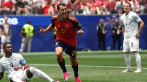 Spain End Long Knockout Wait With Commanding Austria Win