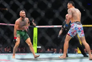 Conor McGregor’s UFC Return Ends in 69 Second Injury Defeat to Max Holloway