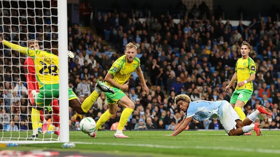 Floyd Samba’s Fairytale Night Sends City Into Fourth Round