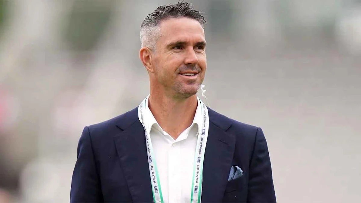 Kevin Pietersen makes surprise England return in World Cup coaching boost