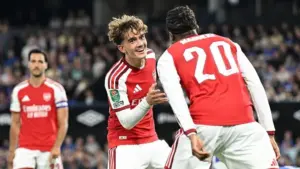 Dowman’s Double Fires Arsenal Into Carabao Cup Fourth Round
