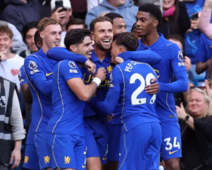 Henderson Scores Twice as Chelsea Secure Emphatic 5 to 1 Victory Over Bournemouth